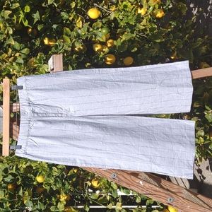Forever 21 Cotton Capri Culottes Light Gray M